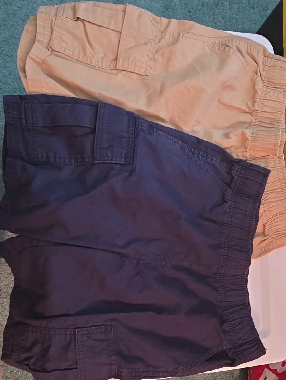 Childrens Place Boy's Cargo Shorts in Navy and Tan. Size 8 Husky